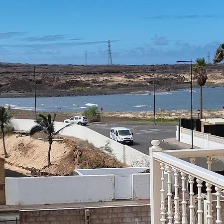 Gilda: Beautiful Spacious Apartment. Seaview From Rooftop Terrace Corralejo Exterior photo